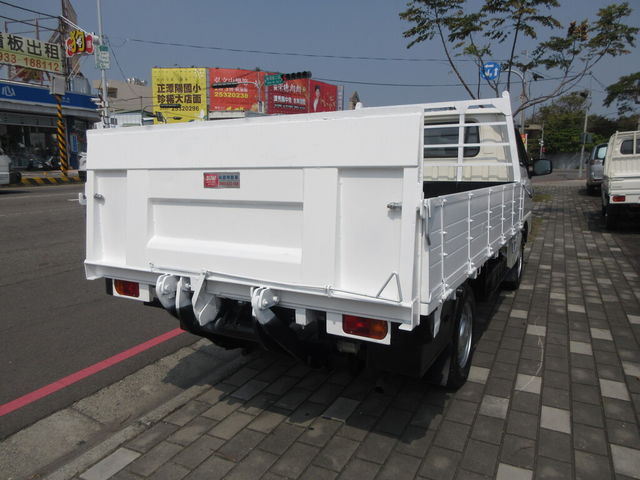 MITSUBISHI三菱 DELICA  第3張相片