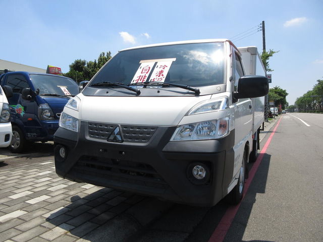MITSUBISHI三菱 DELICA  第1張相片