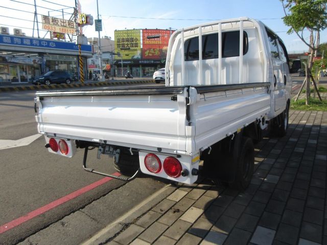 KIA起亞 KAON  第2張相片
