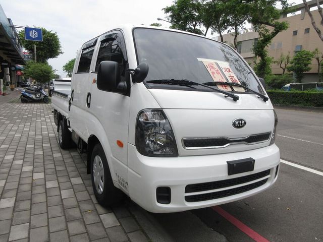 KIA起亞 KAON  第3張相片