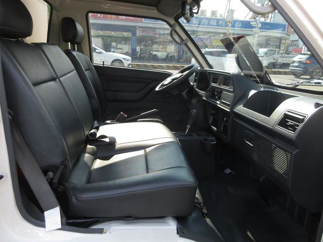 MITSUBISHI三菱 DELICA  第6張相片