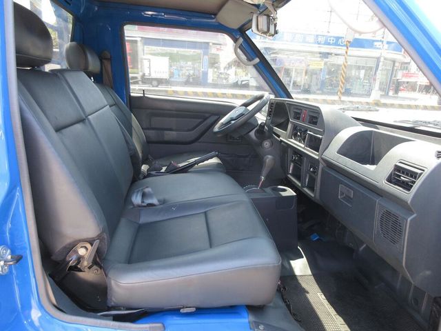 MITSUBISHI三菱 DELICA  第6張相片