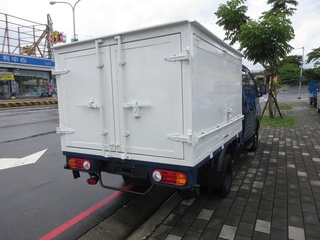 HYUNDAI現代 PORTER  第2張相片