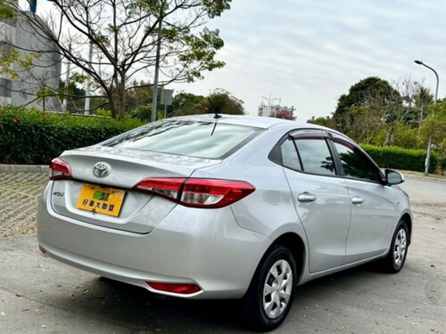 TOYOTA豐田 VIOS  第3張相片