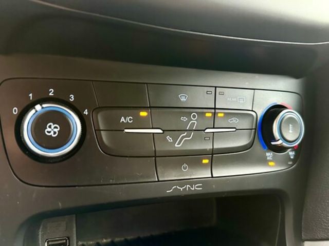 FORD福特 FOCUS  第17張相片
