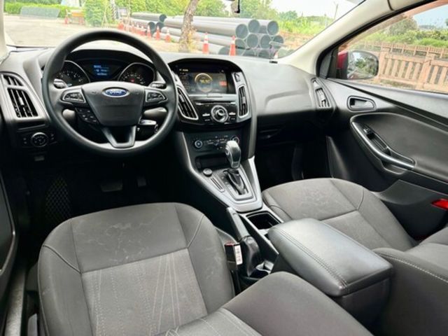 FORD福特 FOCUS  第10張相片