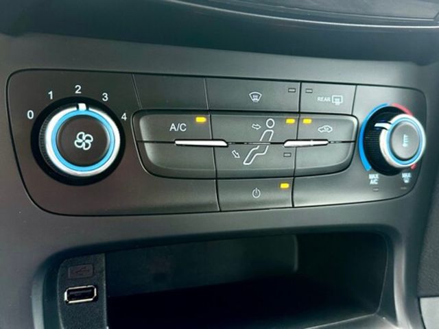 FORD福特 FOCUS  第20張相片