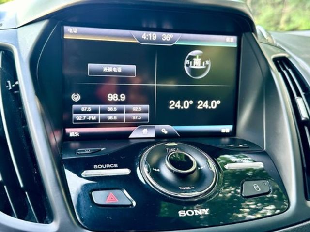 FORD福特 KUGA  第18張相片