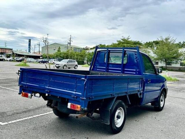 TOYOTA豐田 ZACE SURF  第3張相片