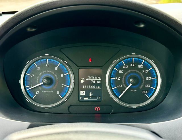 MITSUBISHI三菱 ZINGER  第12張相片