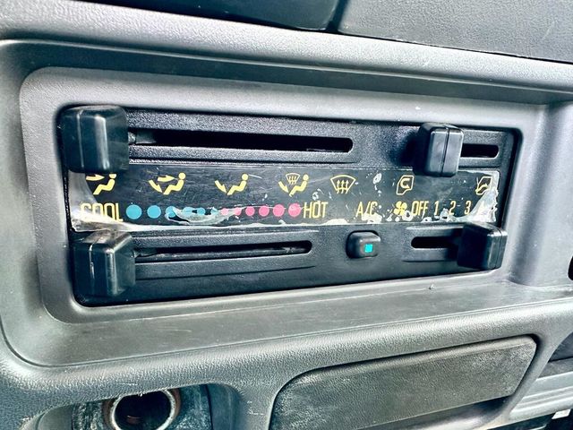 ISUZU五十鈴 ELF  第19張相片