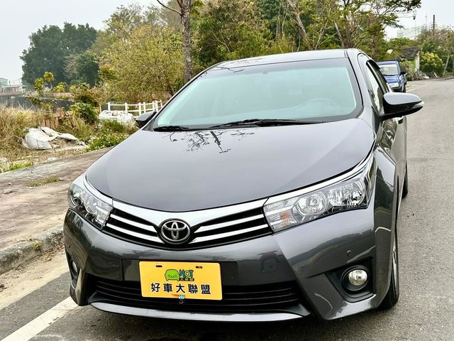 TOYOTA豐田 ALTIS  第1張相片