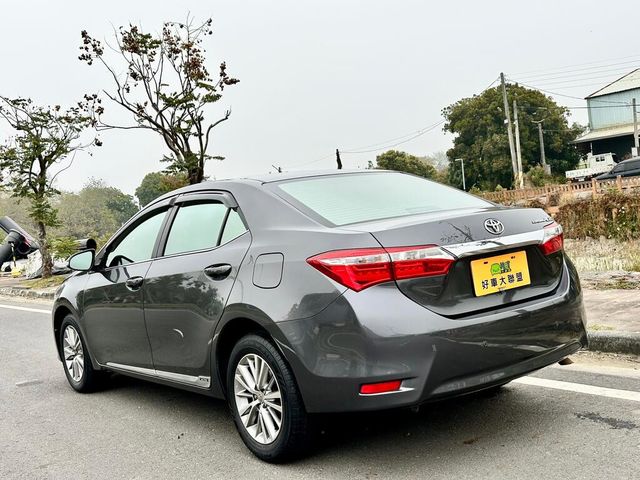 TOYOTA豐田 ALTIS  第7張相片