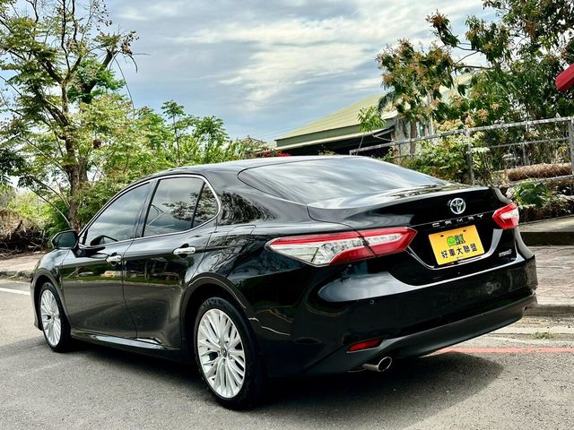 TOYOTA豐田 CAMRY HYBRID  第4張相片
