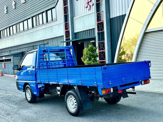 MITSUBISHI三菱 DELICA  第4張相片