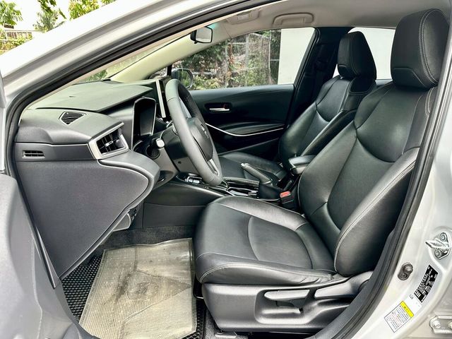 TOYOTA豐田 ALTIS  第5張相片