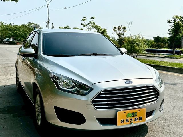 FORD福特 ESCORT  第2張相片