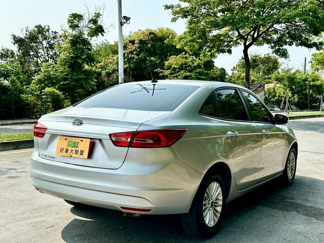 FORD福特 ESCORT  第3張相片