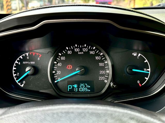 FORD福特 ESCORT  第12張相片