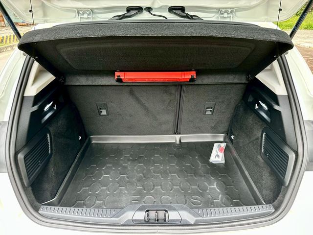 FORD福特 FOCUS  第9張相片