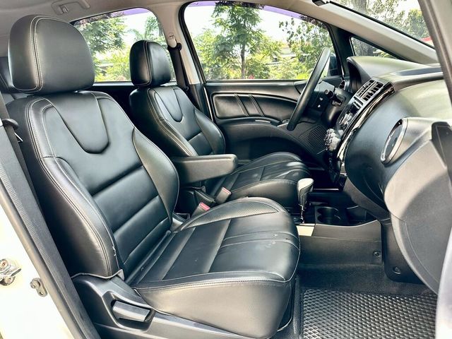 MITSUBISHI三菱 COLT PLUS  第6張相片