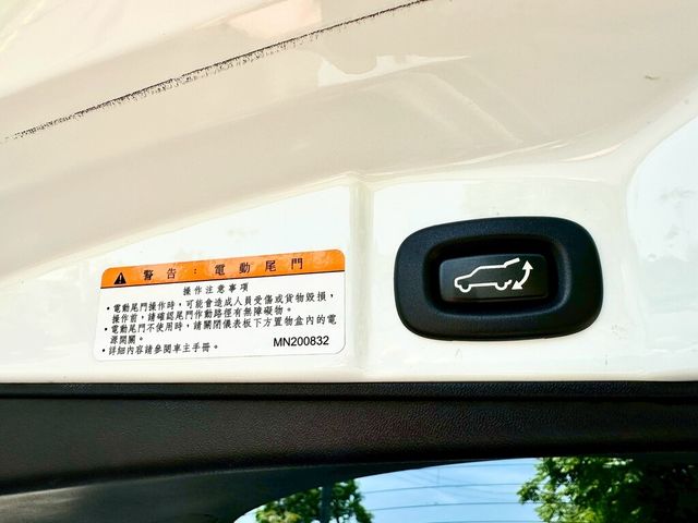 MITSUBISHI三菱 COLT PLUS  第10張相片