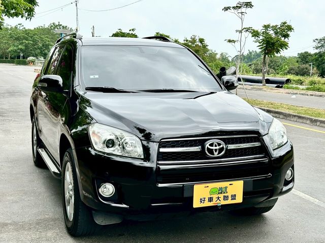 TOYOTA豐田 RAV4  第2張相片