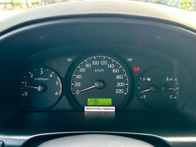 HYUNDAI現代 STAREX  第13張相片