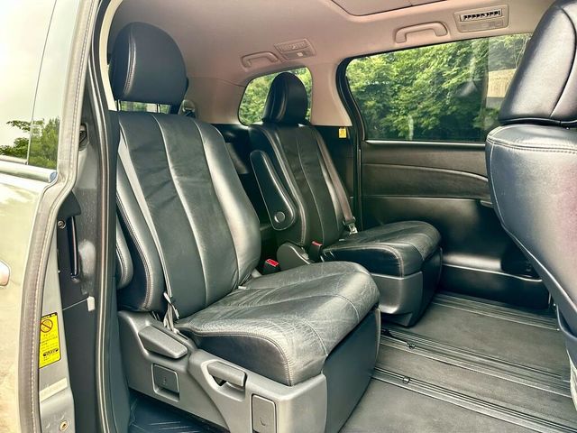 TOYOTA豐田 PREVIA  第7張相片