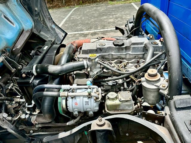 MITSUBISHI三菱 CANTER  第20張相片