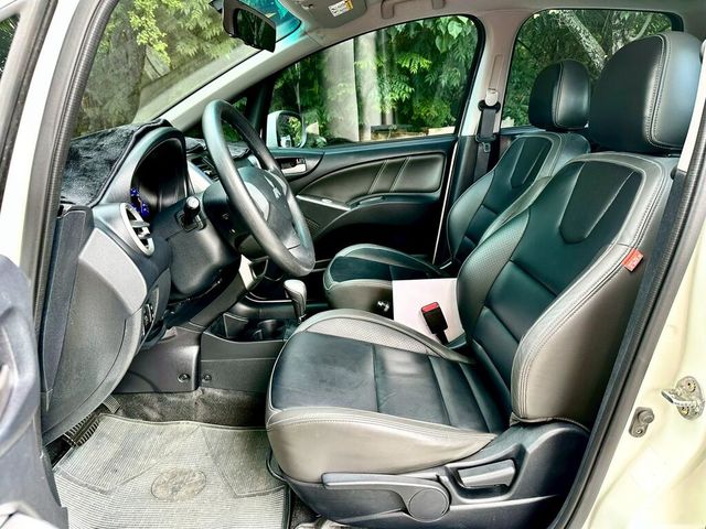 MITSUBISHI三菱 COLT PLUS  第5張相片