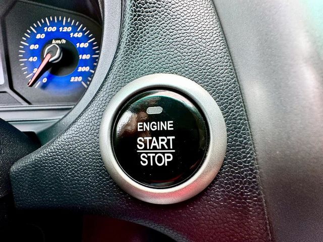 MITSUBISHI三菱 COLT PLUS  第13張相片