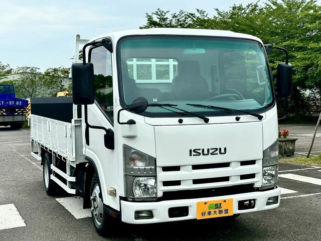 ISUZU五十鈴 ELF  第2張相片