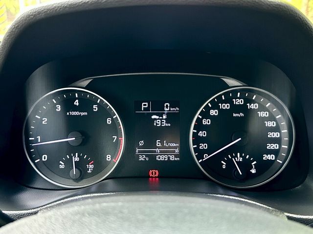 HYUNDAI現代 ELANTRA  第12張相片