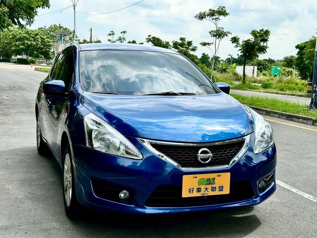 NISSAN日產 TIIDA  第2張相片