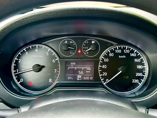 NISSAN日產 TIIDA  第12張相片