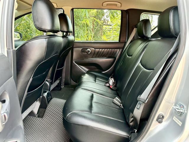 NISSAN日產 LIVINA  第8張相片