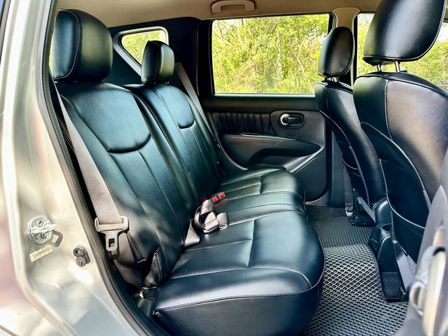 NISSAN日產 LIVINA  第9張相片