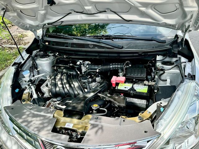 NISSAN日產 LIVINA  第17張相片