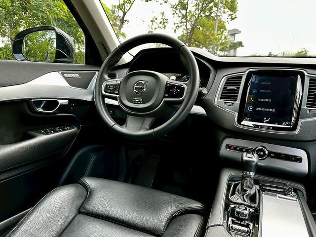 VOLVO富豪 XC90  第10張相片