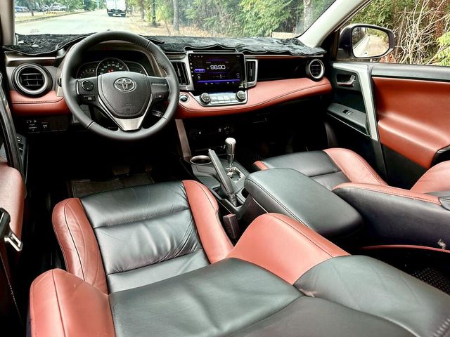 TOYOTA豐田 RAV4  第10張相片