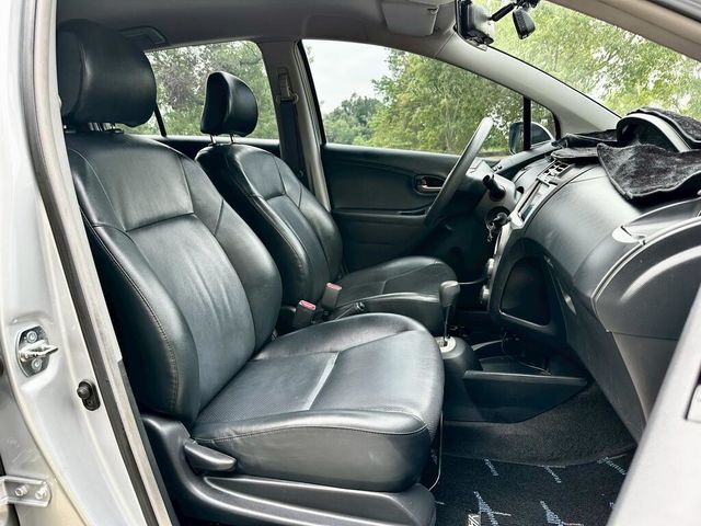 TOYOTA豐田 YARIS  第6張相片