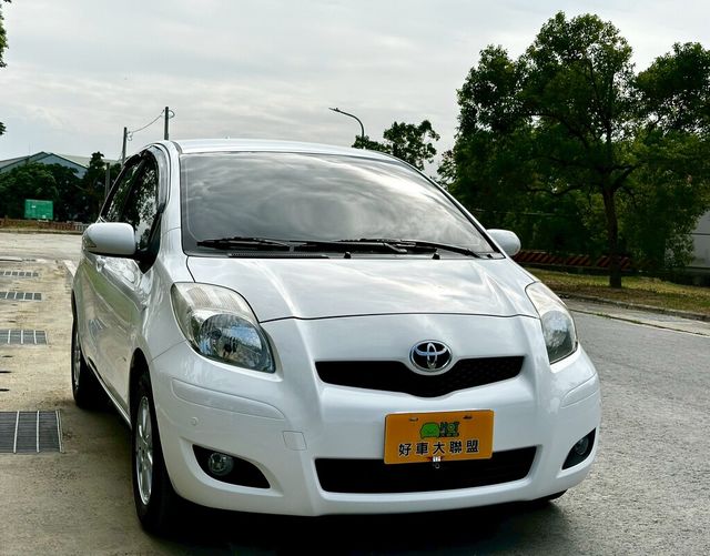 TOYOTA豐田 YARIS  第2張相片