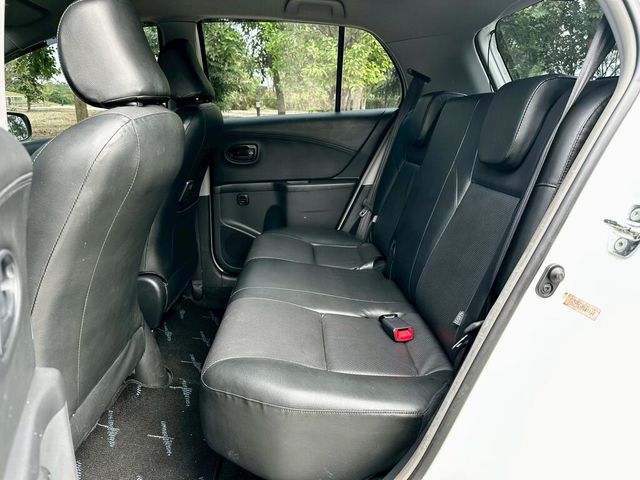 TOYOTA豐田 YARIS  第7張相片