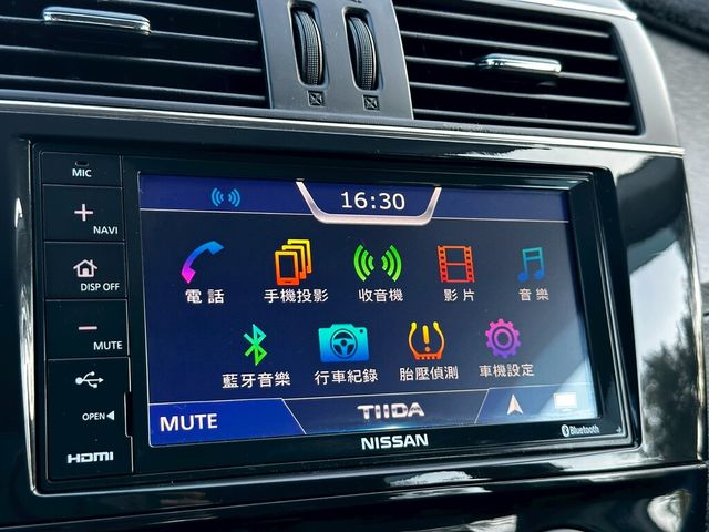 NISSAN日產 TIIDA  第14張相片
