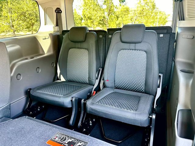 FORD福特 TOURNEO CONNECT  第7張相片