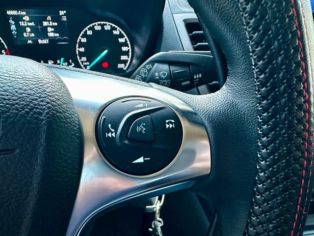 FORD福特 TOURNEO CONNECT  第13張相片