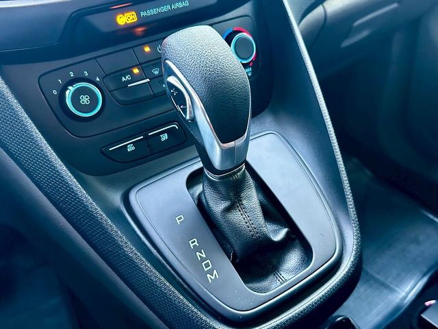 FORD福特 TOURNEO CONNECT  第16張相片