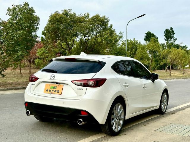 MAZDA馬自達 MAZDA 3  第3張相片