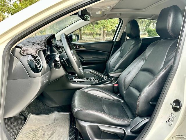 MAZDA馬自達 MAZDA 3  第5張相片